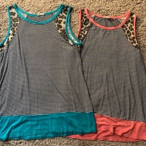 Sleeveless tops S/M